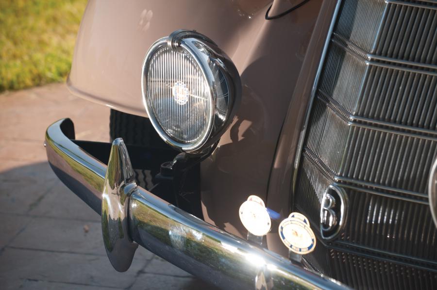  Oldsmobile Eight Convertible Coupe 1934 года  (фото 5 из 19)